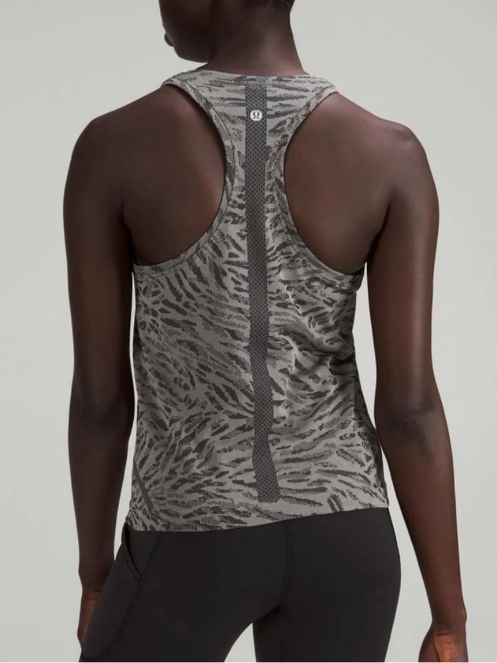 lululemon Size 4 Swiftly Tech Racerback Tank 2.0 Race/Waist Length